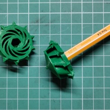 éclater lames filage air gadget gyro crayon jouet lame tourner fineliner stabilo teetotum 3d print model - Mito3D