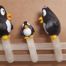 pinguini collegato giocattolo giocattoli collegamenti pinguino famiglia collegamento egg shaped 3d print model - Mito3D