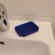 soap holder bathroom dish hexagon kitchen pattern water clean wash 3d print model - Mito3D