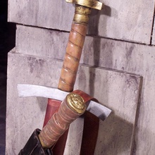 bronn espada pomo jogo tronos adereços cosplay filme gameofthrones 3d print model - Mito3D