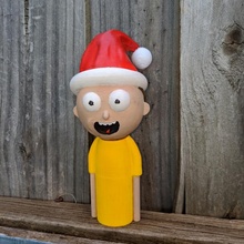 Navidad Morty jardín dibujos animados figura Papa Noel animado Rickandmorty adultos nadando 3d print model - Mito3D