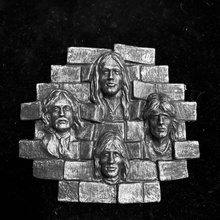 pink floyd - wall pop culture inspired hanging scaled fridge magnet fan art bricks david famous guitar rockandroll legends celebrities pinkfloyd campbell rodger 70's gilmour cr83d sandy waters thewall 3d print model - Mito3D