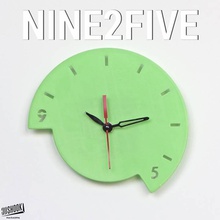 nine2five wall clock trial & garden 3d print model - Mito3D