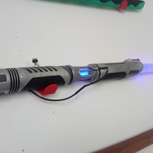 Douane sabre laser Senya tirall inspiré soutenir guerres étoiles personnalisable cosplay disney mandalorien étoile bébé yoda Jaune république martre 3d print model - Mito3D