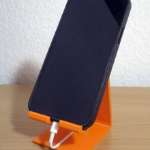 i phone 12 pro In piedi supporto ricarica iphone12pro officestand 3d print model - Mito3D