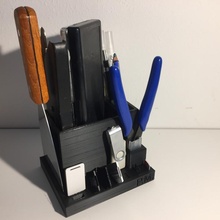escritorio organizador haus ro 3d print model - Mito3D