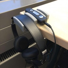 auriculares soporte escritorio mesa cabestro mpoow kopfh rer tischplatte 3d print model - Mito3D