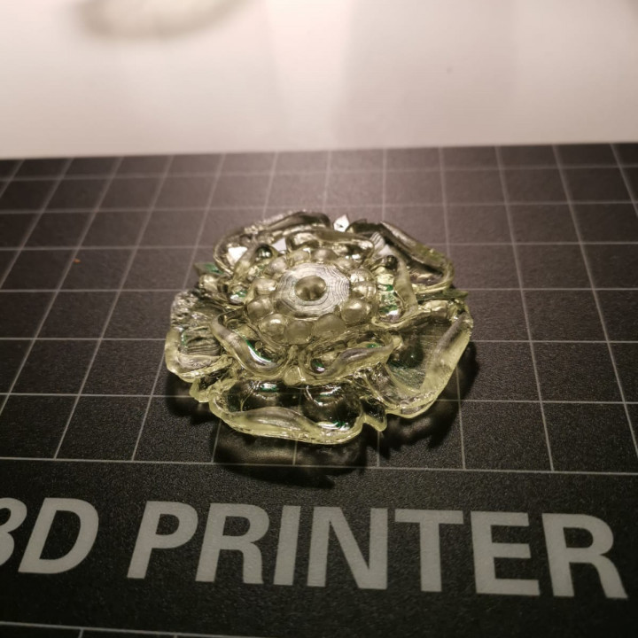 Tudor Rose Rooch 3D print model - Mito3D