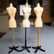 Barbie buste alta costura coser busto apoyo 3d print model - Mito3D