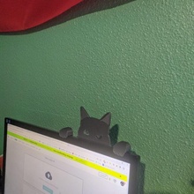 gato en pantalla ordenador animal pc setup ojos mirada 3d print model - Mito3D