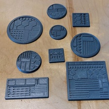 mini bases sci industriel 1 carré jouets Jeux 40k scifi base 3d print model - Mito3D