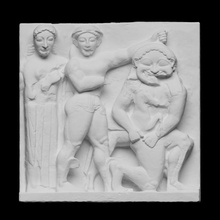 temple selinus relief depicting perseus scan greece sculpture hercules athens 3dprinting plaster classics figurative medusa metope cambridge openglam artec-eva 3d print model - Mito3D