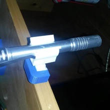 fluxo caneta luz titular montagem 3d print model - Mito3D