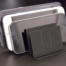smartphone rack 4 smartphones phone 3d print model - Mito3D