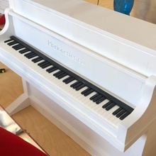 pianoforte 60 80cm alto marionetta negozio burattini marioenettes 3d print model - Mito3D