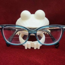 Frosch Brille Unternehmen Karte Halter Unterstützung Tier Dekoration Geschäftigkeit 3d print model - Mito3D