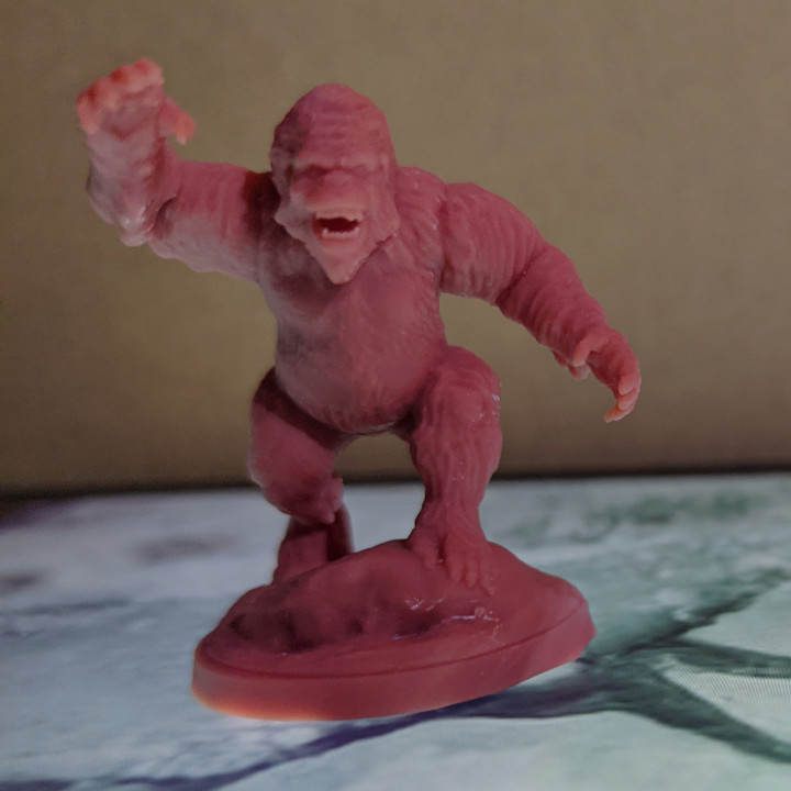 Frostgrave branco gorila miniaturas neve tampo mesa 3D print model - Mito3D