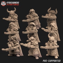 dwarf female crossbow rangers toys & games dragon viking warhammer ranger dnd sigmar dungeos 3d print model - Mito3D