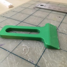 scraper hand tool 3d print model - Mito3D