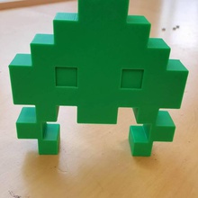 space invaders - bookend gadgets & electronics 3d print model - Mito3D