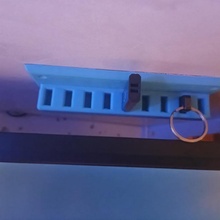 USB armazenamento escrivaninha Ferramentas destop mordaça 3d print model - Mito3D