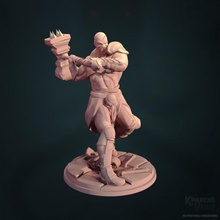 culist berserker warhammer barbaro combattente maschera guerriero culto martello bruto predone maul arcano petto nudo 3d print model - Mito3D
