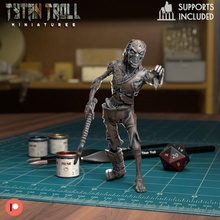 zombie 01 pre supported 3d print model - Mito3D