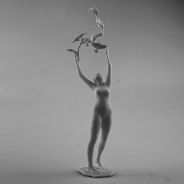 menina pombas cadogan place sloane street londres scan feminino figura garota escultura twentiethcentury davidwynne 3D print model - Mito3D