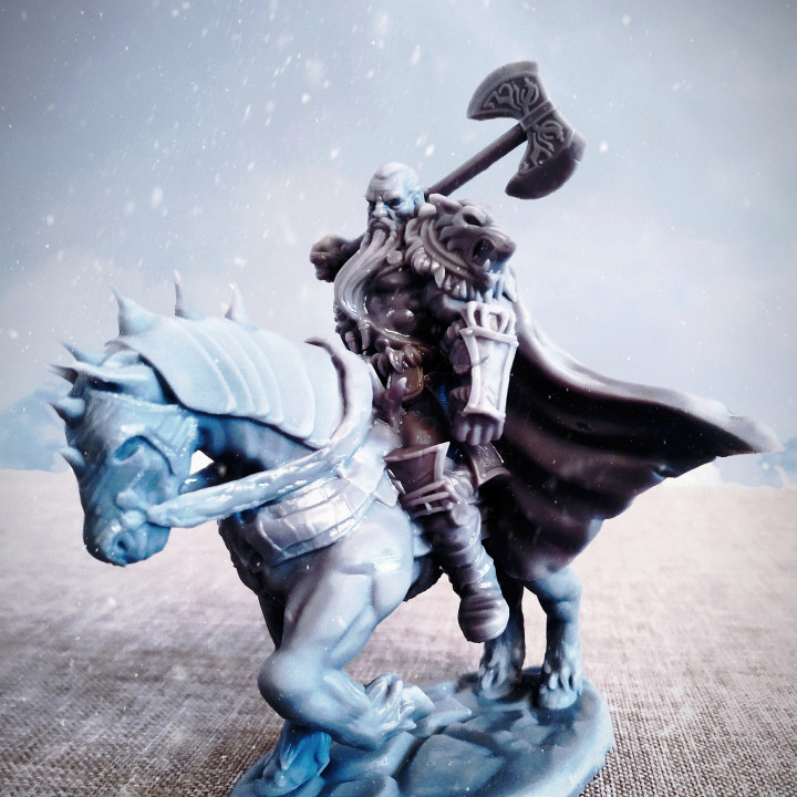 barbarian chief horsesback toys & games 3D print model - Mito3D