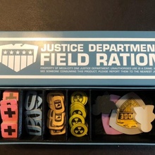 juez dredd maldito tierra campo racionar divisor juguetes juegos 3d print model - Mito3D