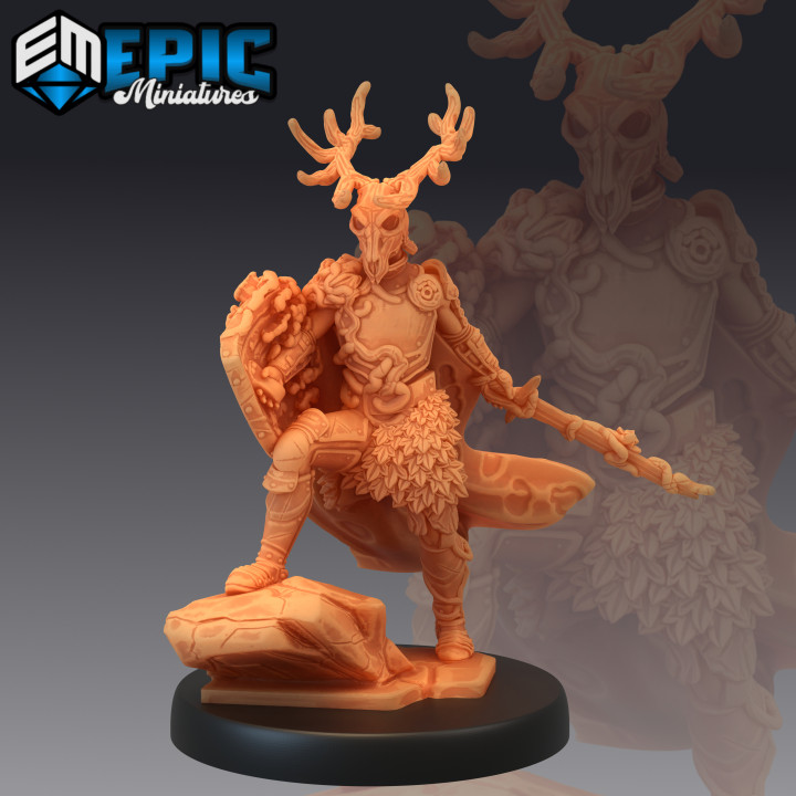 green knight heroic stance druid forest warrior nature guardian toys & games fantasy medieval monster player rpg warhammer character enemy tabletop dungeon dnd adventurer pathfinder npc pre-supported supported pre 3D print model - Mito3D