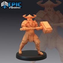 vikingo asaltante grande martillo nórdico guerrero bárbaro juguetes juegos fantasía casco medieval monstruo rpg guerra enemigo mesa calabozo 3d print model - Mito3D