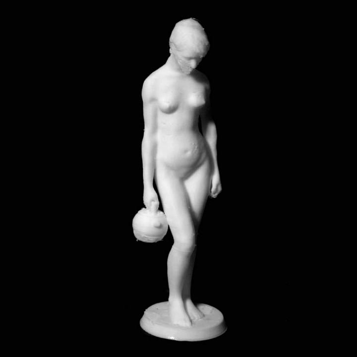 junge Mädchen Krug valenciennes Frankreich scan 3D print model - Mito3D