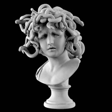 busto medusa museos capitolinos roma scan bernini 3d print model - Mito3D