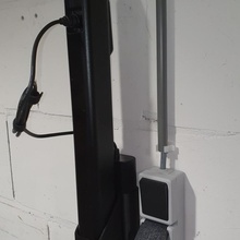 vaqueiro bateria carregador suporte aparelhos eletrônicos 3d print model - Mito3D
