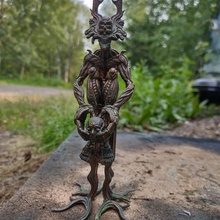 rêver receveur jardin ancien sombre fantaisie gothique mini monstre crâne scifi hrgiger art biomécanique scifiart scifisculpture 3d print model - Mito3D
