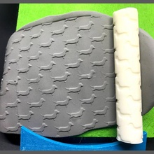 texture roller - sausage dog dachshunds dogo cutter sla resin foam clay playdough 3d print model - Mito3D