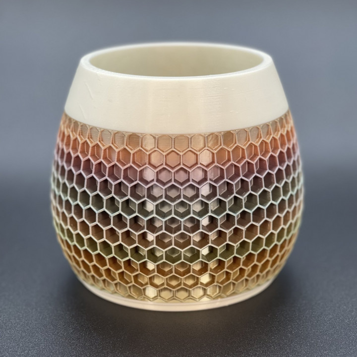honeycomb planter vase joe casha 3D print model - Mito3D