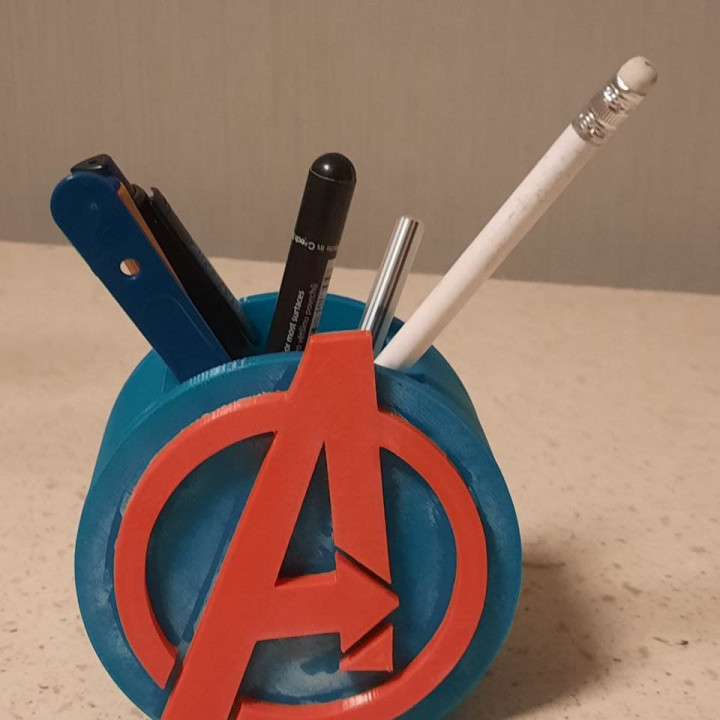 pencil box avengers timofey cubastik folder contains smooth wall model logo cutout 3D print model - Mito3D