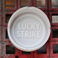 lucky strike cinzeiro fan art store 3d print model - Mito3D