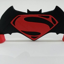 batman superman fan art logo fumetti dawnofjustice batmanvsuperman 3d print model - Mito3D