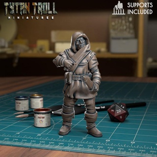 bandit licking daggers pre-supported tytantroll miniatures Store dungeons fantasy scale dnd 32mm thug lick bandits thugs brigands 3d print model - Mito3D