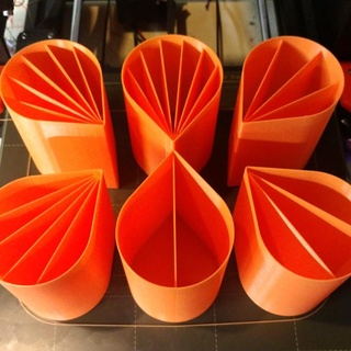 sporco versare tazze 2 7 bryan taylor casa giardino cucina cenare tazza dado resina colore 3d print model - Mito3D