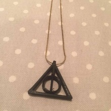 harry potter deathly hallows pendant jewellery necklace jewelry harrypotter deathlyhallows 3d print model - Mito3D