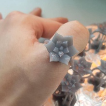 Lilie ring lewis manuel Schmuck ringflowergift 3d print model - Mito3D