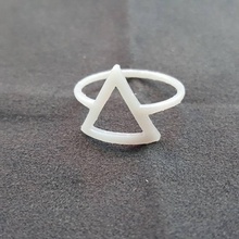 triangle anneau bijoux 3d print model - Mito3D