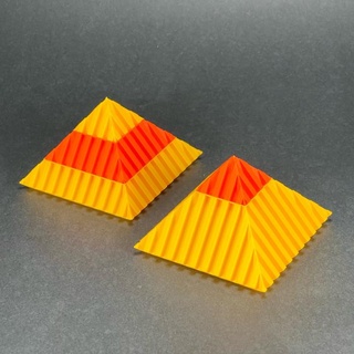 Sanayi piramit vazo Kutu saat yayı mağaza Sanat konteyner sıra kendin yap hediye kapak matematik tencere depolama ekici geometri sarmal hale getirmek 3d print model - Mito3D