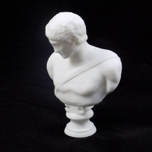 busto atleta museo occidental arte oriental kiev scan 3d print model - Mito3D