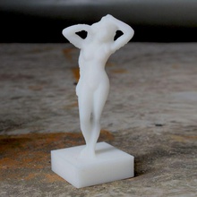 desnudo bronce jardín escultura estatua scantheworld 3d print model - Mito3D