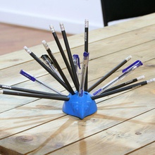 pen holder hedgehog & garden 3d print model - Mito3D